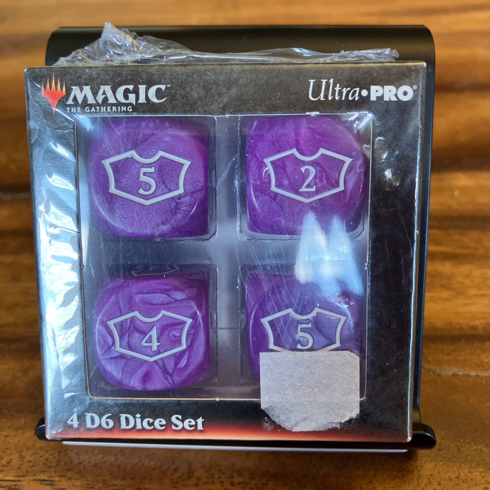 Ultra PRO Purple Dice Set Magic the Gathering